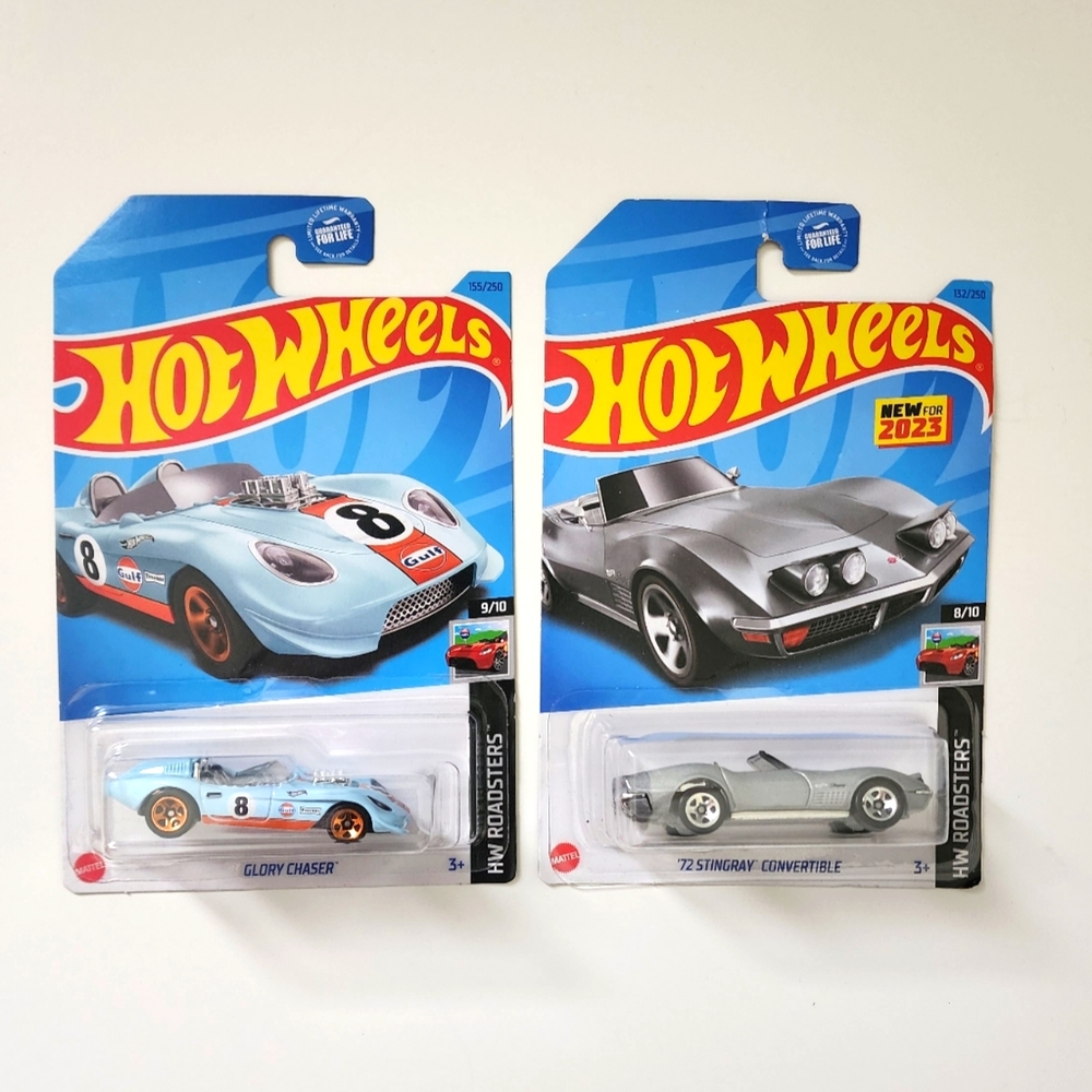 Hot Wheels ~ Roadsters ~ 2 Pack
